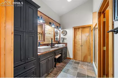 1366 Vagabond Creek Drive, Lake George, CO 80827 - Photo 12