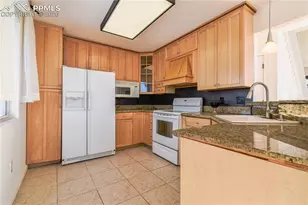 473 S Hook Ct, Pueblo, CO 81007 - Photo 12