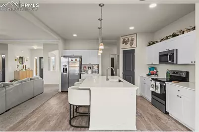 1334 N Will Rogers Drive, Pueblo, CO 81007 - Photo 6