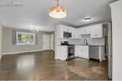 1540 Saratoga Drive, Colorado Springs, CO 80910 - Photo 8