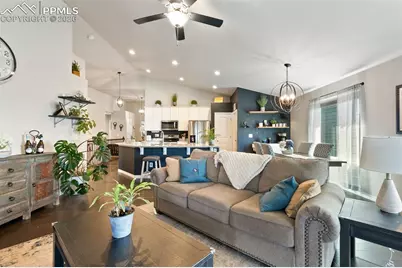 6484 Chaplin Drive, Colorado Springs, CO 80925 - Photo 8