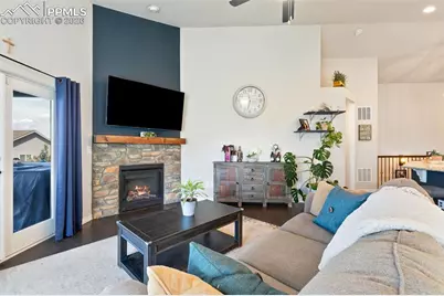 6484 Chaplin Drive, Colorado Springs, CO 80925 - Photo 10