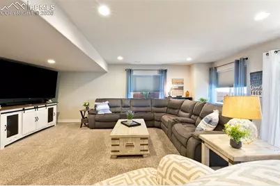 6484 Chaplin Drive, Colorado Springs, CO 80925 - Photo 34