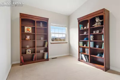 5531 Wells Fargo Drive, Colorado Springs, CO 80918 - Photo 32