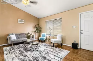 735 S Sterling Dr, Pueblo, CO 81007 - Photo 4