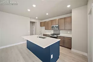 6748 Pearsoll St, Colorado Springs, CO 80925 - Photo 10