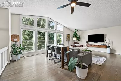 505 Silver Spring Circle, Colorado Springs, CO 80919 - Photo 4