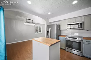 2245 Ivanhoe Dr, Colorado Springs, CO 80911 - Photo 12