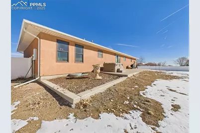 1152 E Ranch Drive, Pueblo West, CO 81007 - Photo 32