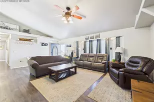 1152 E Ranch Dr, Pueblo West, CO 81007 - Photo 8