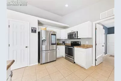 1152 E Ranch Drive, Pueblo West, CO 81007 - Photo 14