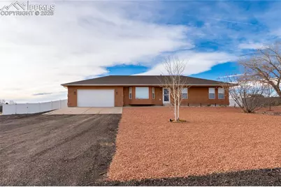 1152 E Ranch Drive, Pueblo West, CO 81007 - Photo 1