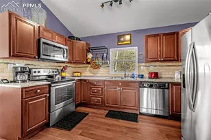 953 Yorktown Rd, Cripple Creek, CO 80813 - Photo 8