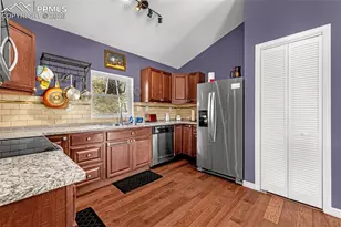 953 Yorktown Rd, Cripple Creek, CO 80813 - Photo 10