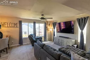 10552 Horton Dr, Colorado Springs, CO 80925 - Photo 2