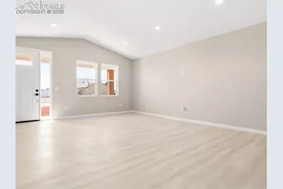 981 E Waverly Drive, Pueblo West, CO 81007 - Photo 6