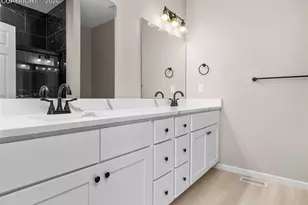 981 E Waverly Dr, Pueblo West, CO 81007 - Photo 16