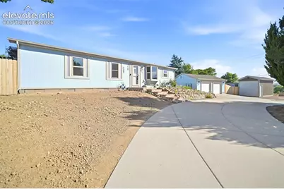 201 Comanche Village Drive, Fountain, CO 80817 - Photo 4
