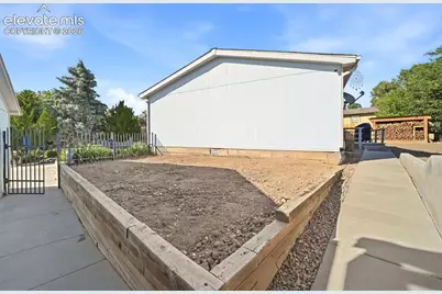 201 Comanche Village Drive, Fountain, CO 80817 - Photo 30