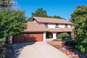 125 Sunbird Cliffs Ln, Colorado Springs, CO 80919 - Photo 1