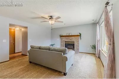 6910 Sproul Lane, Colorado Springs, CO 80918 - Photo 10