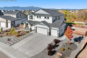 10062 Antelope Ravine Dr, Colorado Springs, CO 80908 - Photo 2