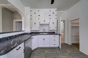 215 E Jefferson St, Colorado Springs, CO 80907 - Photo 10