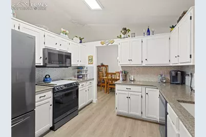 5160 Wainwright Drive, Colorado Springs, CO 80911 - Photo 2