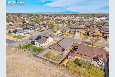 3012 Prairie Hawk Lane, Pueblo, CO 81005 - Photo 4
