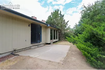 5560 S Buckskin Pass Drive, Colorado Springs, CO 80917 - Photo 36