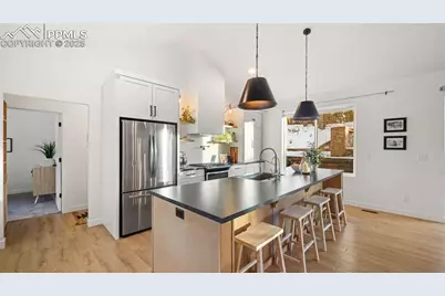 13455 W Ravine Drive, Colorado Springs, CO 80908 - Photo 10