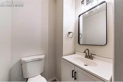 3064 Starlight Circle, Colorado Springs, CO 80916 - Photo 10