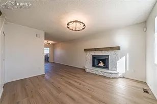 3064 Starlight Cir, Colorado Springs, CO 80916 - Photo 2