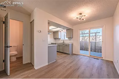 3064 Starlight Circle, Colorado Springs, CO 80916 - Photo 6