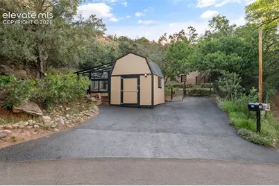 215 Washington Avenue, Manitou Springs, CO 80829 - Photo 32