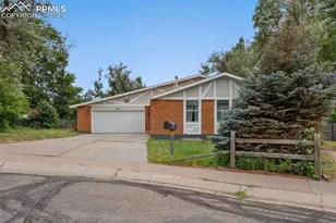 5045 N Splendid Cir, Colorado Springs, CO 80917 - Photo 2