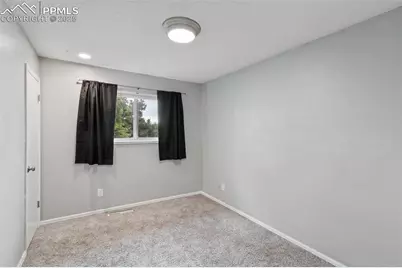 5045 N Splendid Circle, Colorado Springs, CO 80917 - Photo 14
