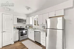 2512 E Monument St, Colorado Springs, CO 80909 - Photo 8