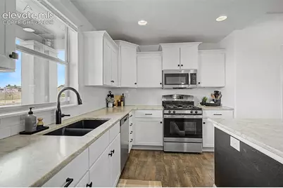 6712 Lucky Star Lane, Colorado Springs, CO 80923 - Photo 8