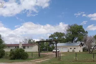 10970 Garrett Rd, Peyton, CO 80831 - Photo 2