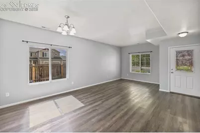 3691 Desert Willow Lane, Colorado Springs, CO 80925 - Photo 4
