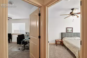 2326 Cliffmoor Ln, Pueblo, CO 81008 - Photo 16