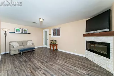 921 Valley Road, Colorado Springs, CO 80904 - Photo 14