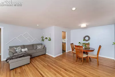 921 Valley Road, Colorado Springs, CO 80904 - Photo 8