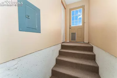 921 Valley Road, Colorado Springs, CO 80904 - Photo 18