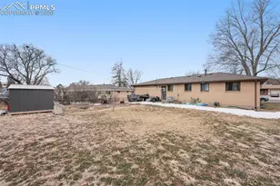 155 S Brentwood Dr, Colorado Springs, CO 80910 - Photo 32