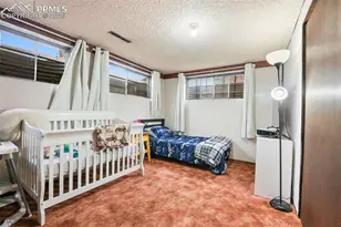 155 S Brentwood Dr, Colorado Springs, CO 80910 - Photo 20