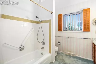 1404 Gold Camp Road, Colorado Springs, CO 80906 - Photo 22