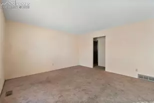 4096 London Ln, Colorado Springs, CO 80916 - Photo 10