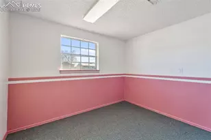 4096 London Ln, Colorado Springs, CO 80916 - Photo 30